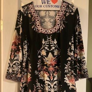WHBM Black Multi color tunic